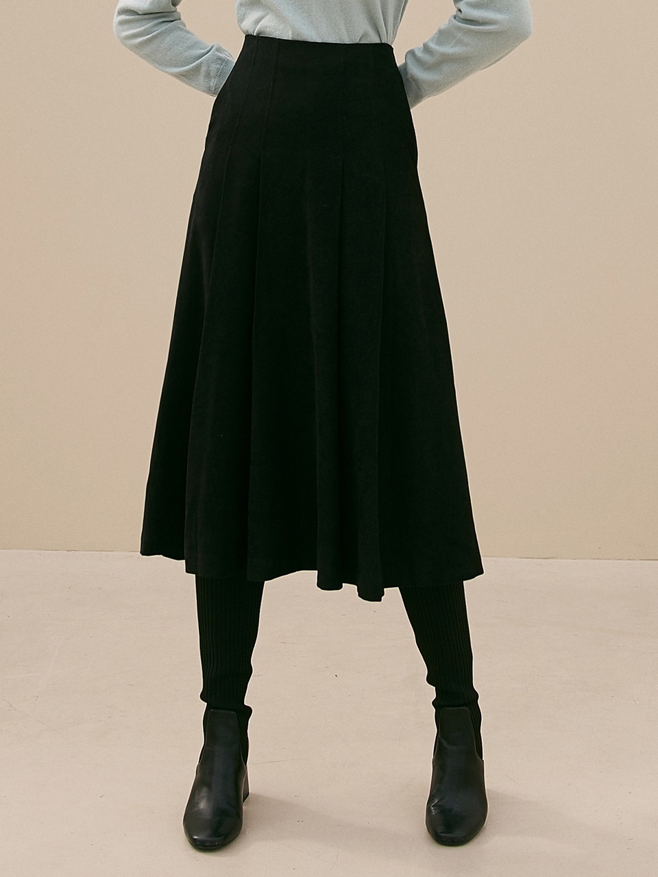 j860 pleats long skirt (black)